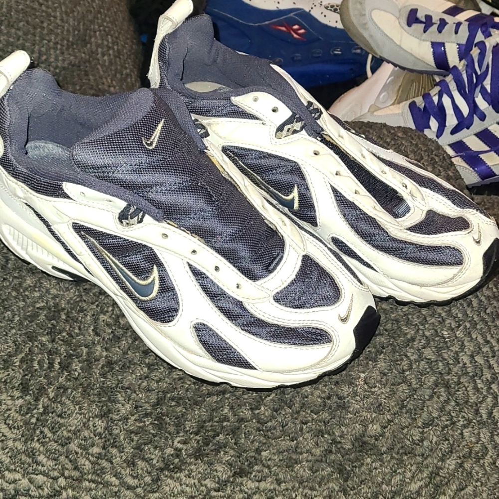 Nike shoes